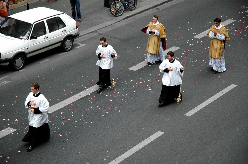 Corpus Christi procession, Rue des Ecoles, Paris (2005)