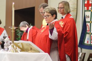 new-bishop-celebrates-mass-sue-cenci